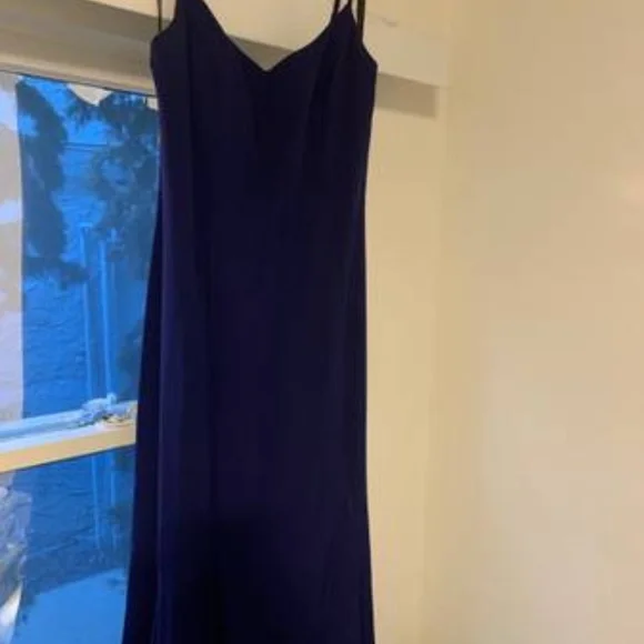 Vince Camuto Laguna Crystal Strap Mermaid Gown - M - Picture 7 of 7